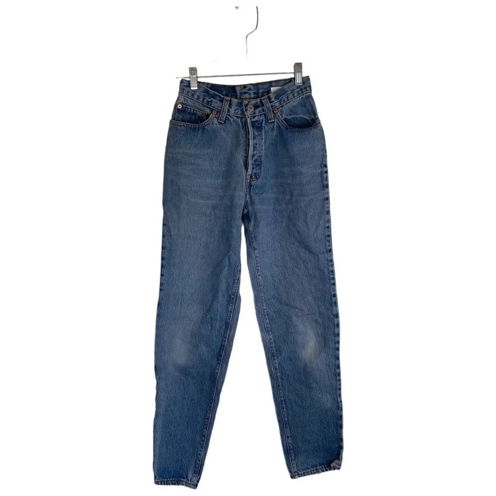 LEVIS Vintage USA 13501-0116 Button Fly Womens Jeans Tapered Size 5 Blue Wash 24